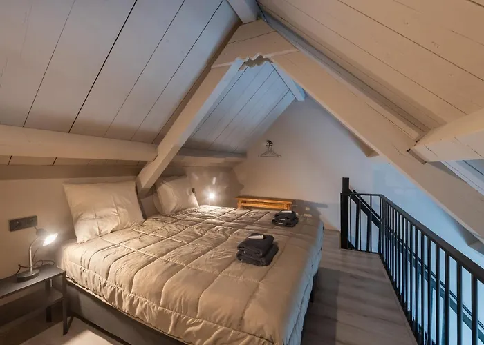 Landelijke Boerderijkamer, Dichtbij Kinderdijk Appartement Oud-Alblas