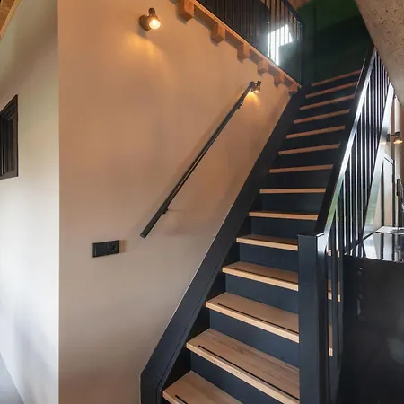 Apartmán Landelijke Boerderijkamer, Dichtbij Kinderdijk Oud-Alblas